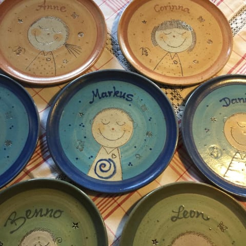 Töpferei Drehwurm Teller mit Namen